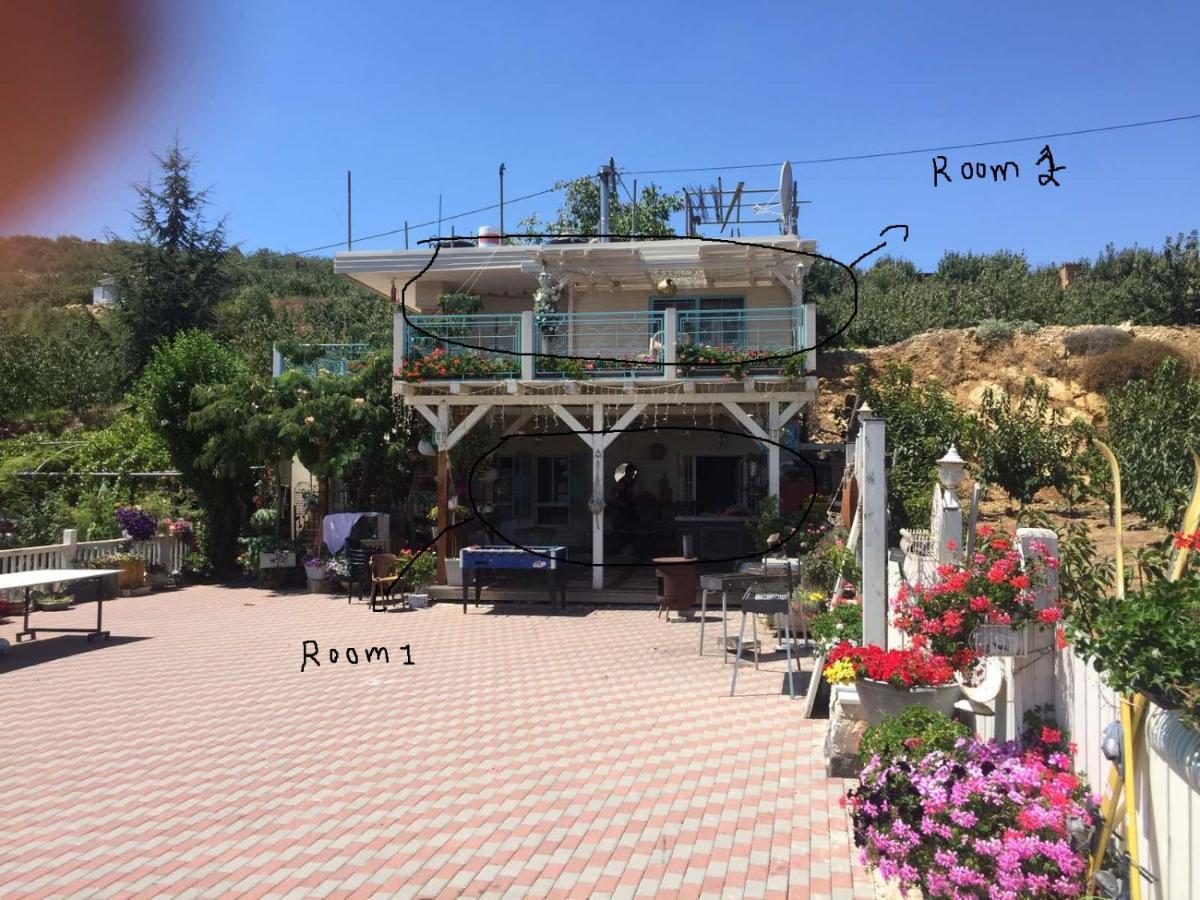 Paradise House Majdal Shams Extérieur photo